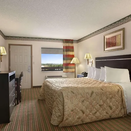 Days Inn By Wyndham Grantville Exterior photo